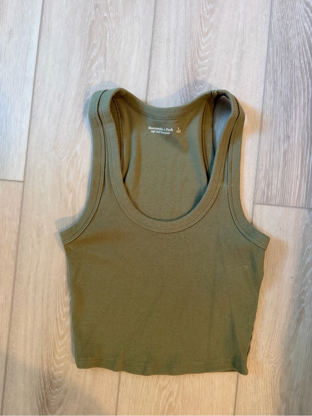 Abercrombie & Fitch Olive Ribbed Cropped Tank - Picture 1 of 3